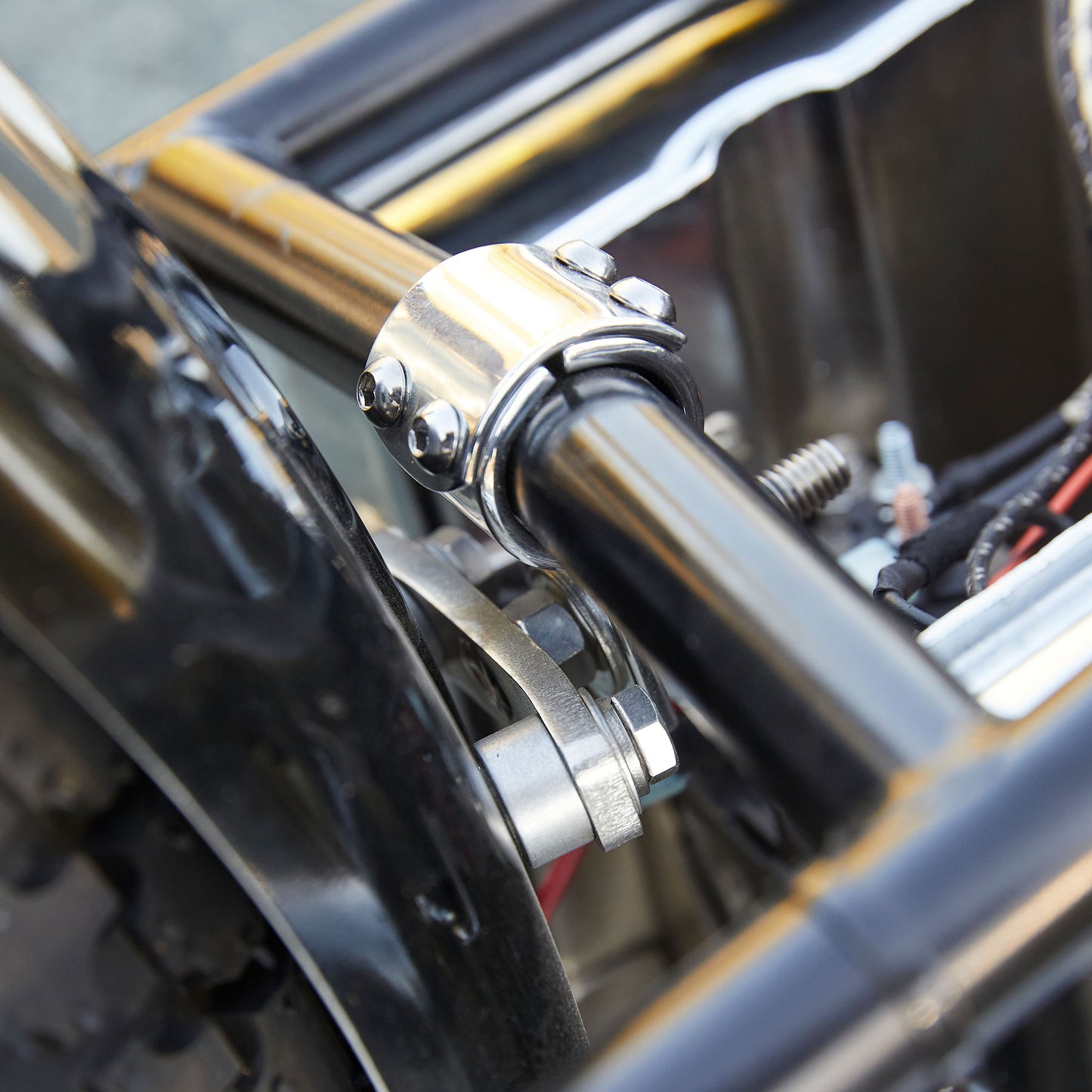 Adjustable Fender Mounting Kit for Big Twin Harley's