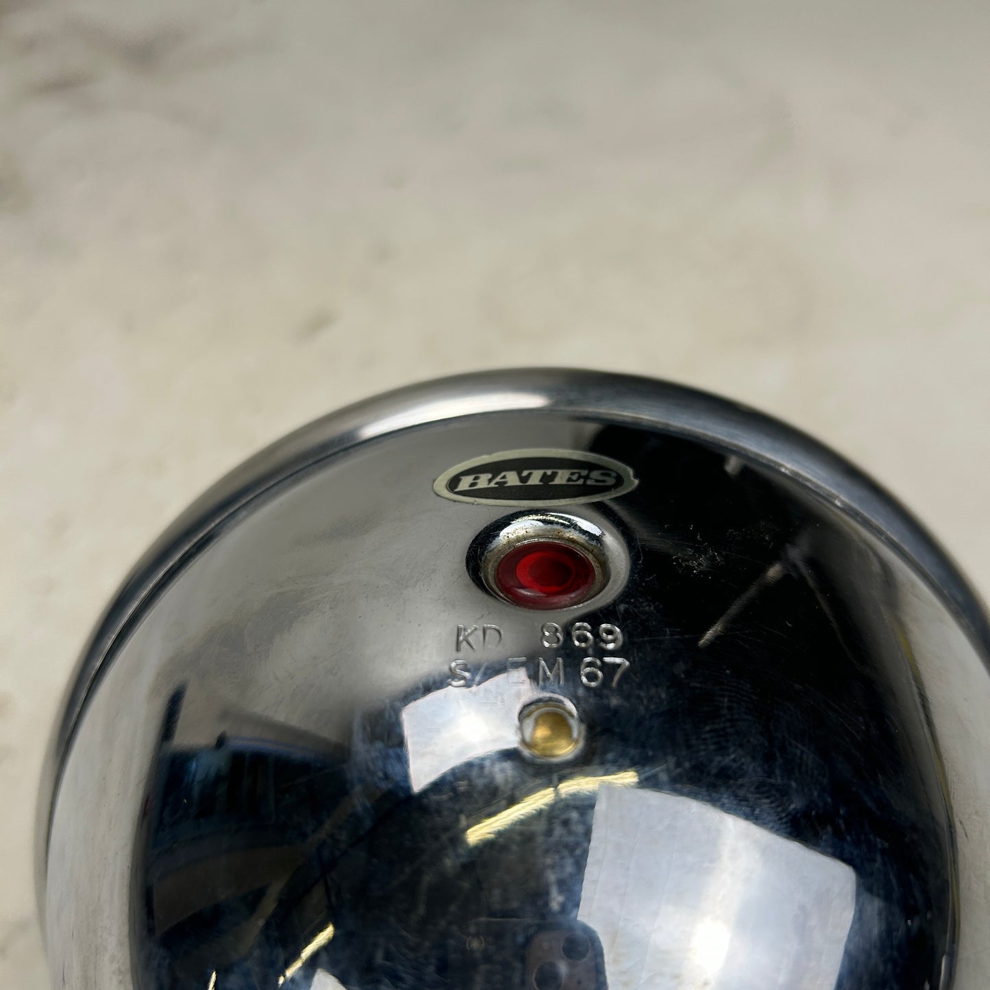 Bates 5 3/4" Bottom Mount Headlight
