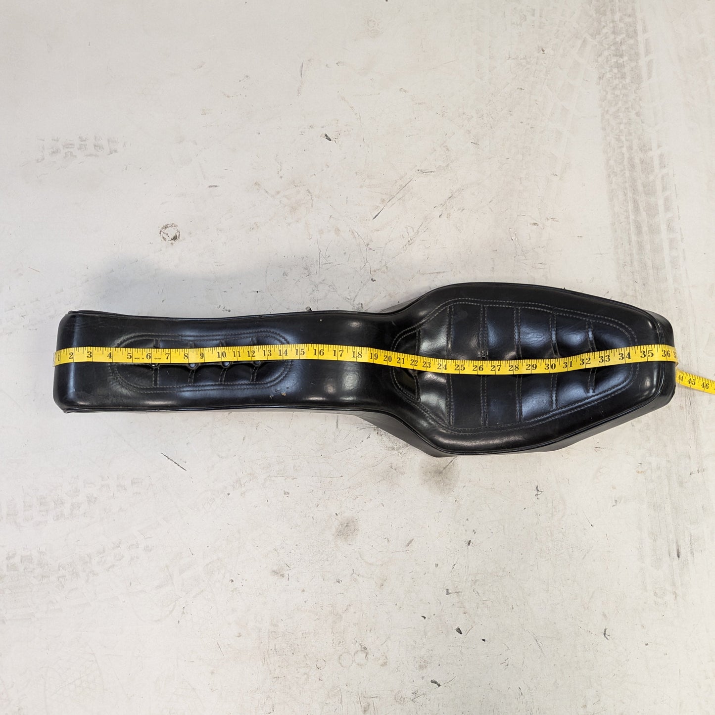E&S Coach & Saddlery Extraordinaire Drag Specialties 2 Up Rigid Seat Harley