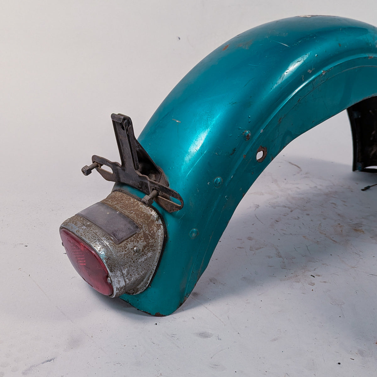 1960 Sportster Hi-Fi Turquoise & Birch White Tin Set