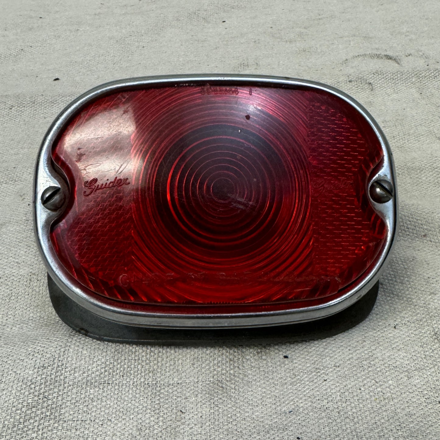 Harley Davidson OEM Guide 97 R68 Taillight