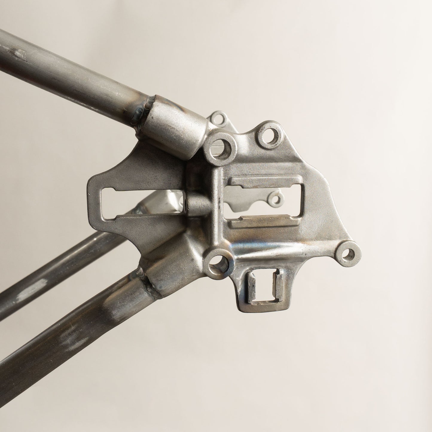 Big Twin Evo Weld-On Hardtail with Cast Axle Plates
