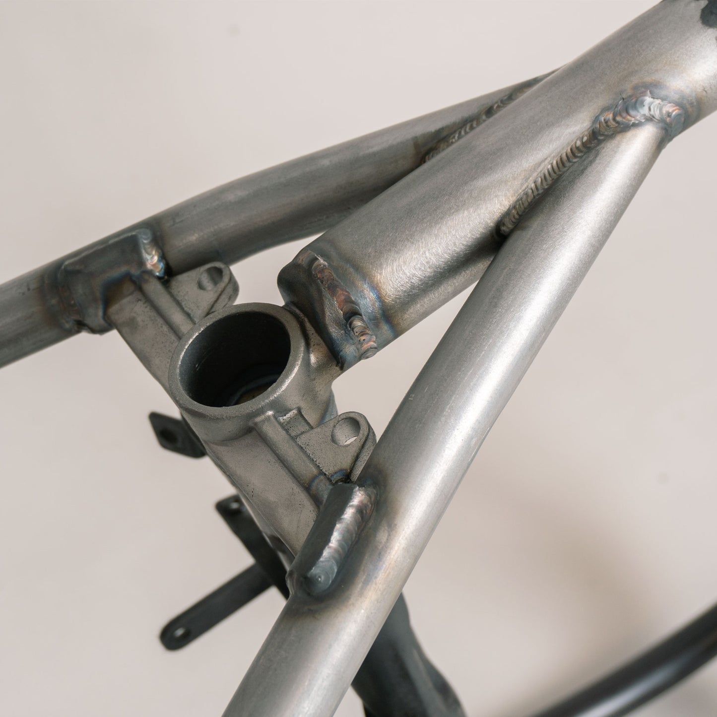 Big Twin Evo Weld-On Hardtail with Cast Axle Plates