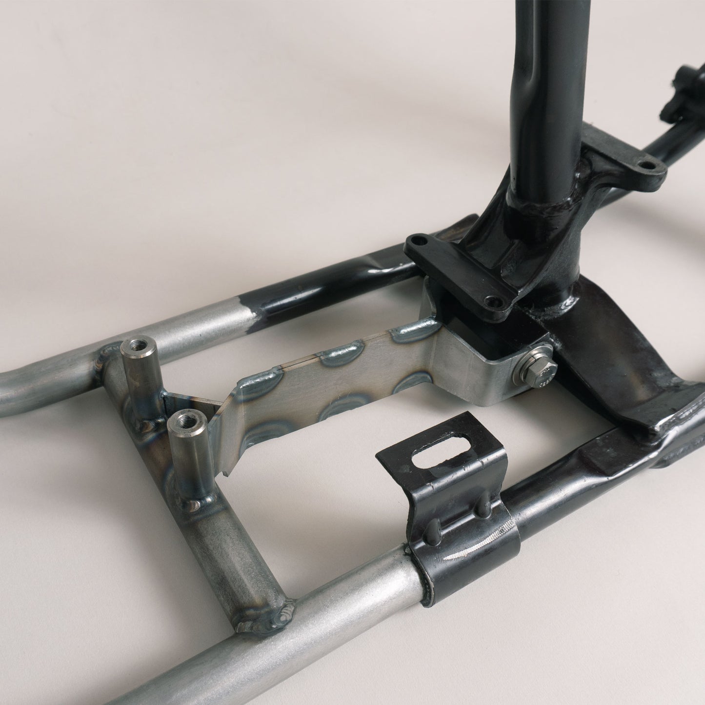 Big Twin Evo Weld-On Hardtail with Cast Axle Plates