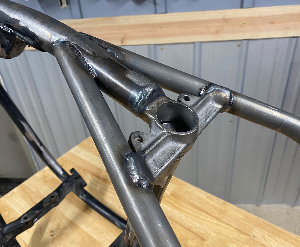 Big Twin Evo Weld-On Hardtail with Cast Axle Plates