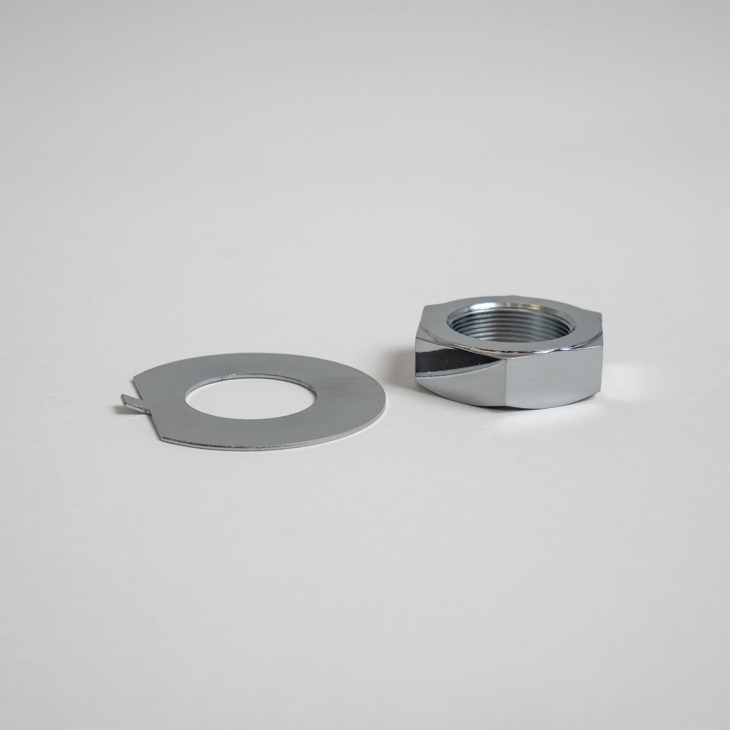 1" Fork Stem Nut & Lock Washer Kit '60-'99