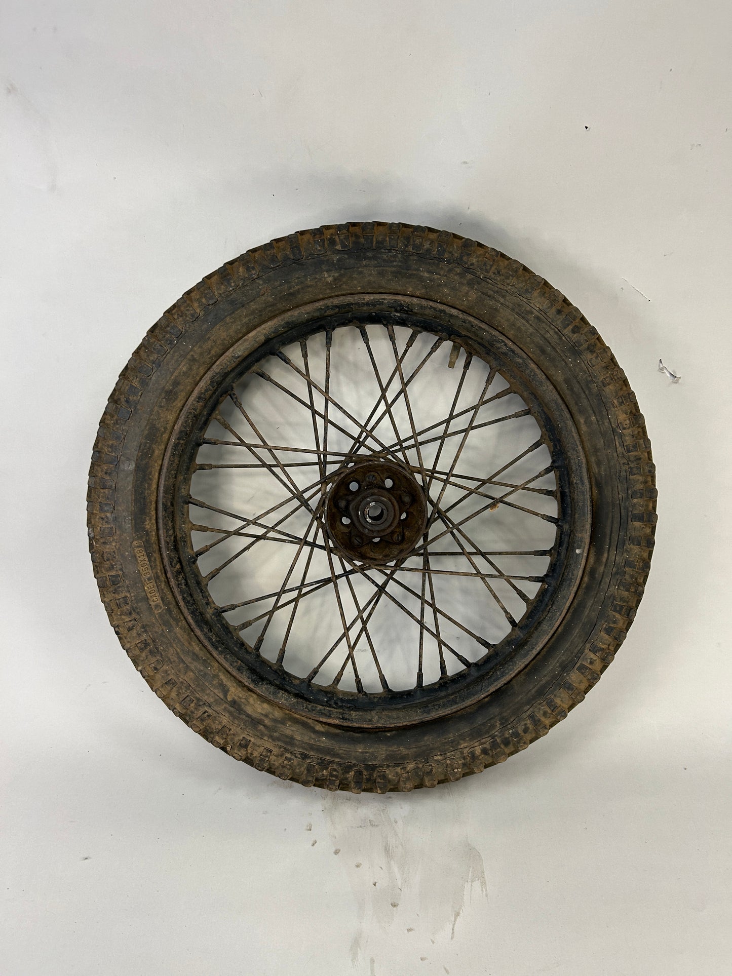 18" Star Hub Black Kelsey Hayes Wheel