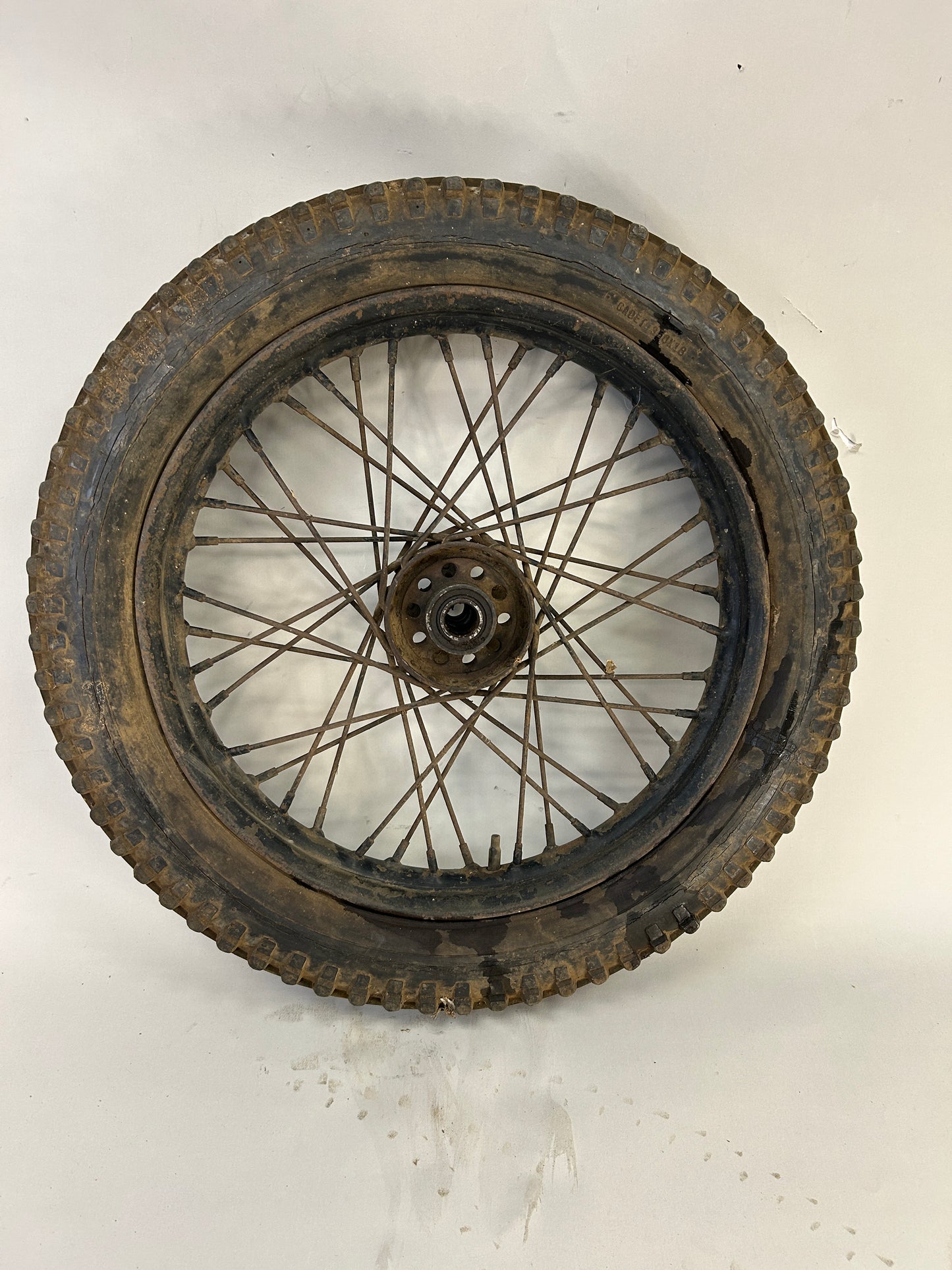 18" Star Hub Black Kelsey Hayes Wheel