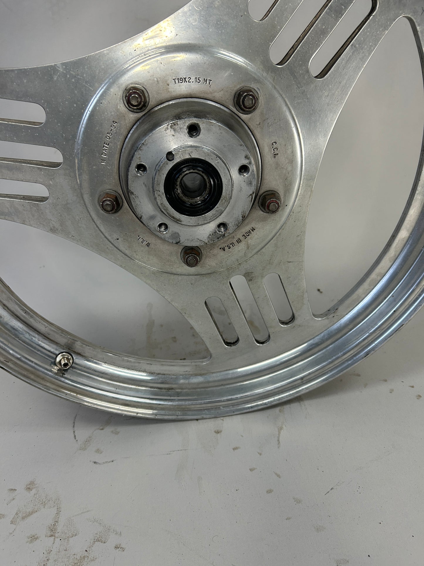 19" CCI Chicane Front Wheel - Needs Work