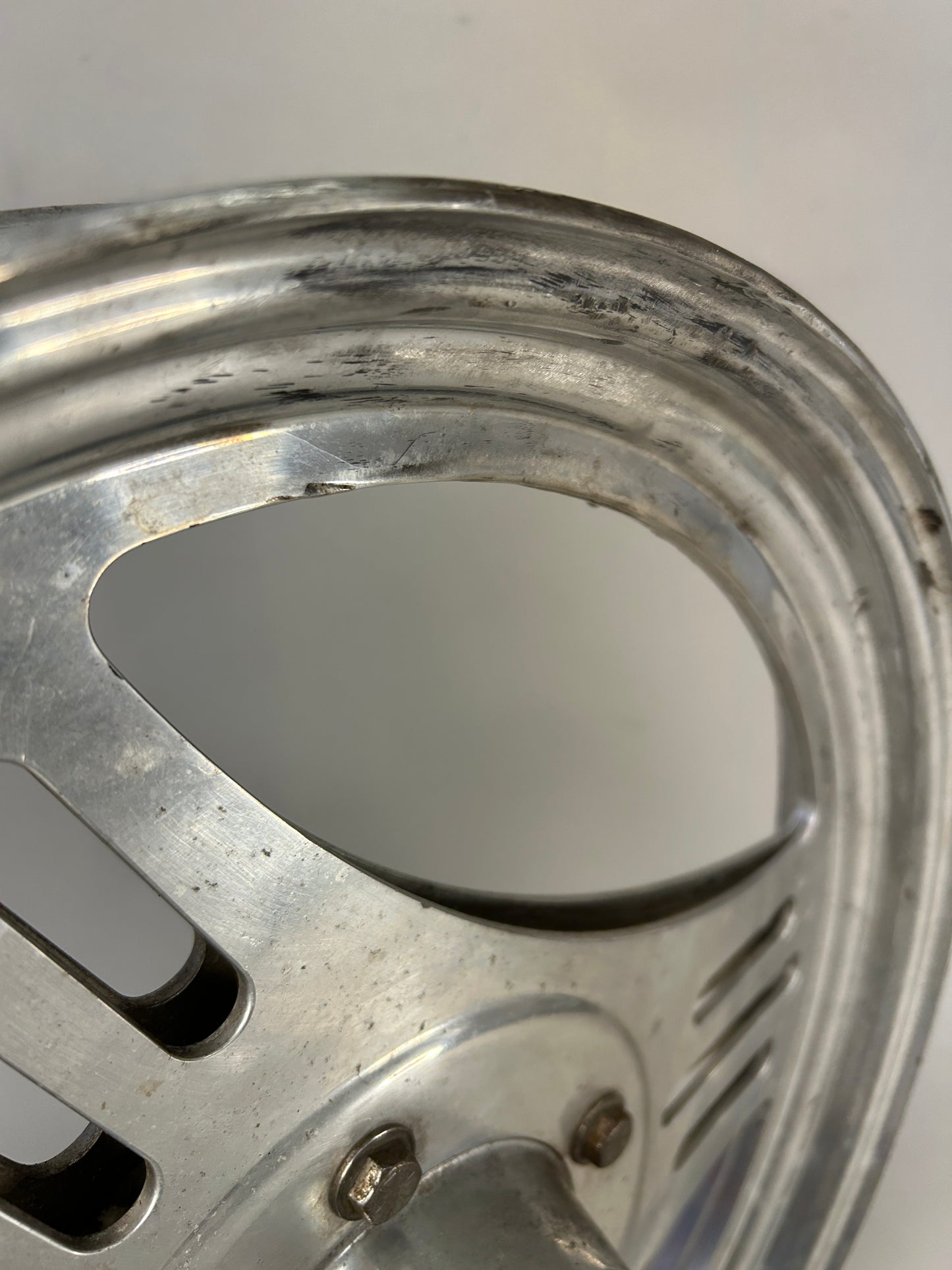 19" CCI Chicane Front Wheel - Needs Work