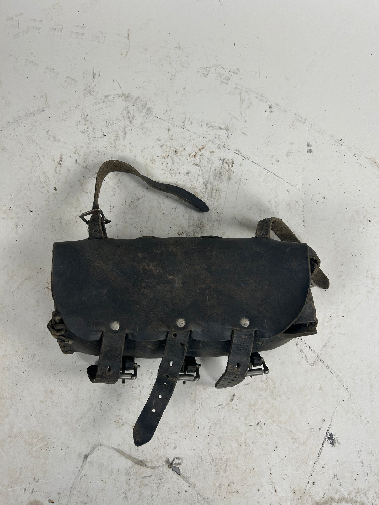 Vintage Leather 3 Strap Bag