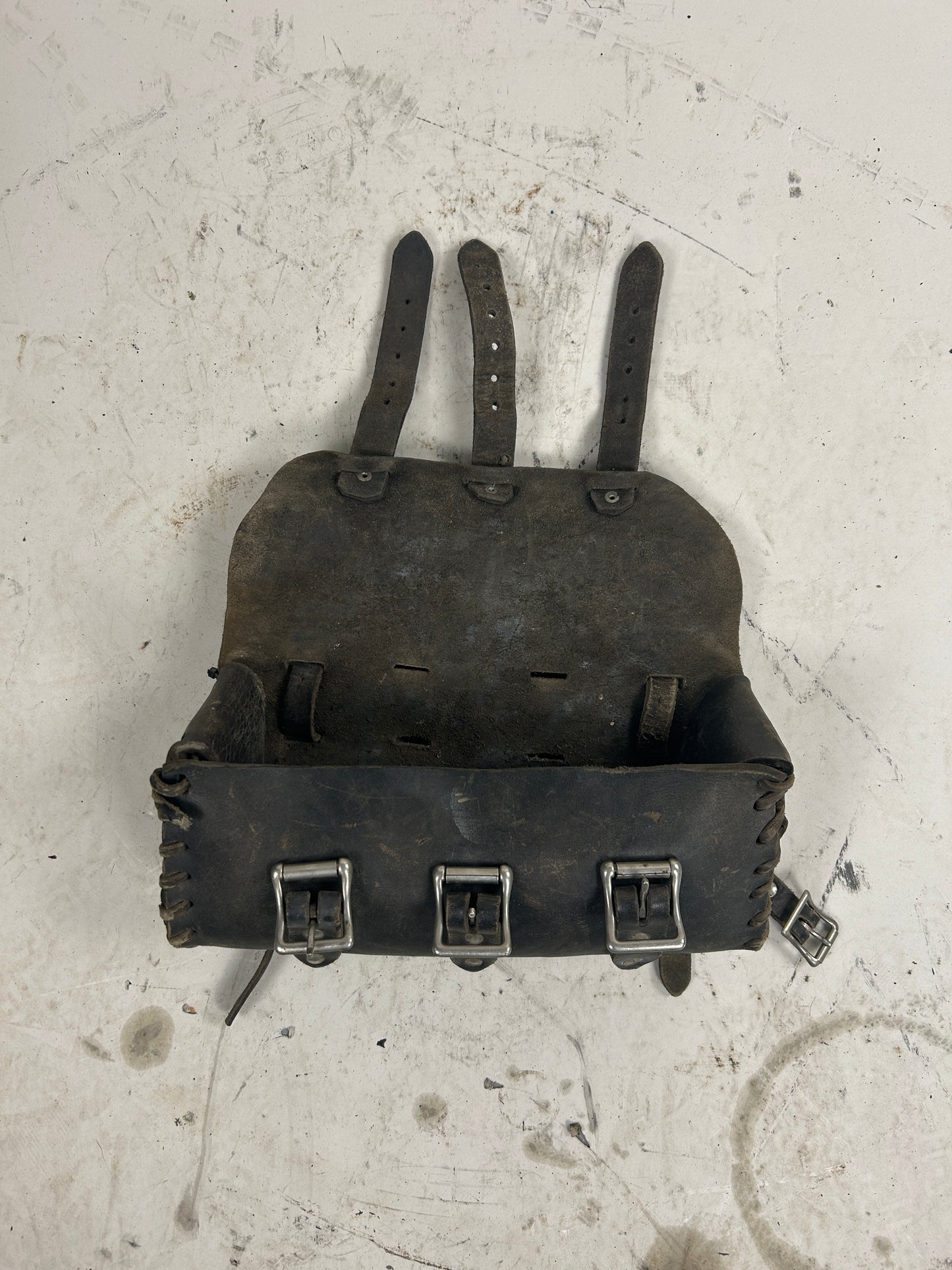 Vintage Leather 3 Strap Bag