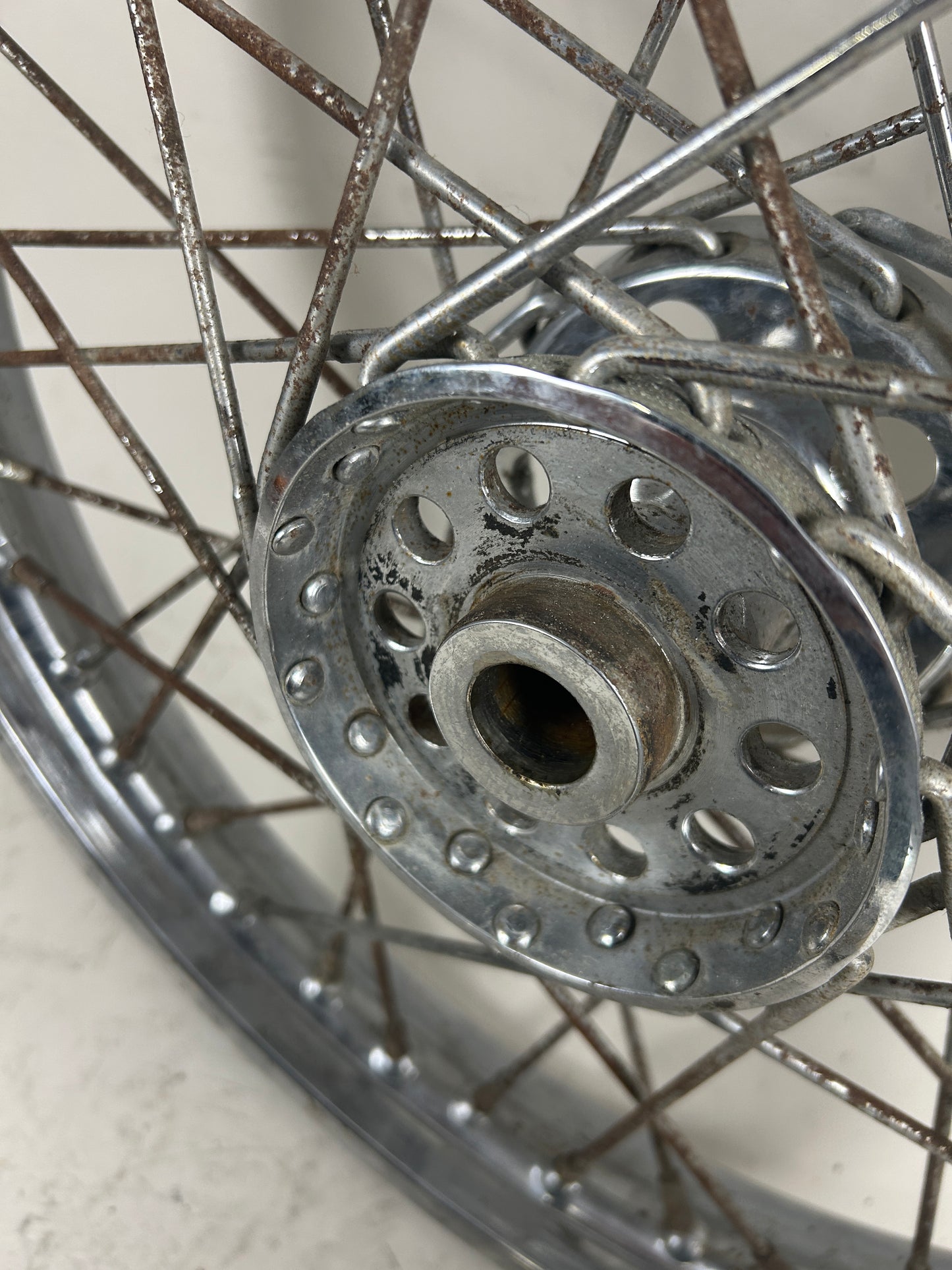 19" Mid Star Wheel
