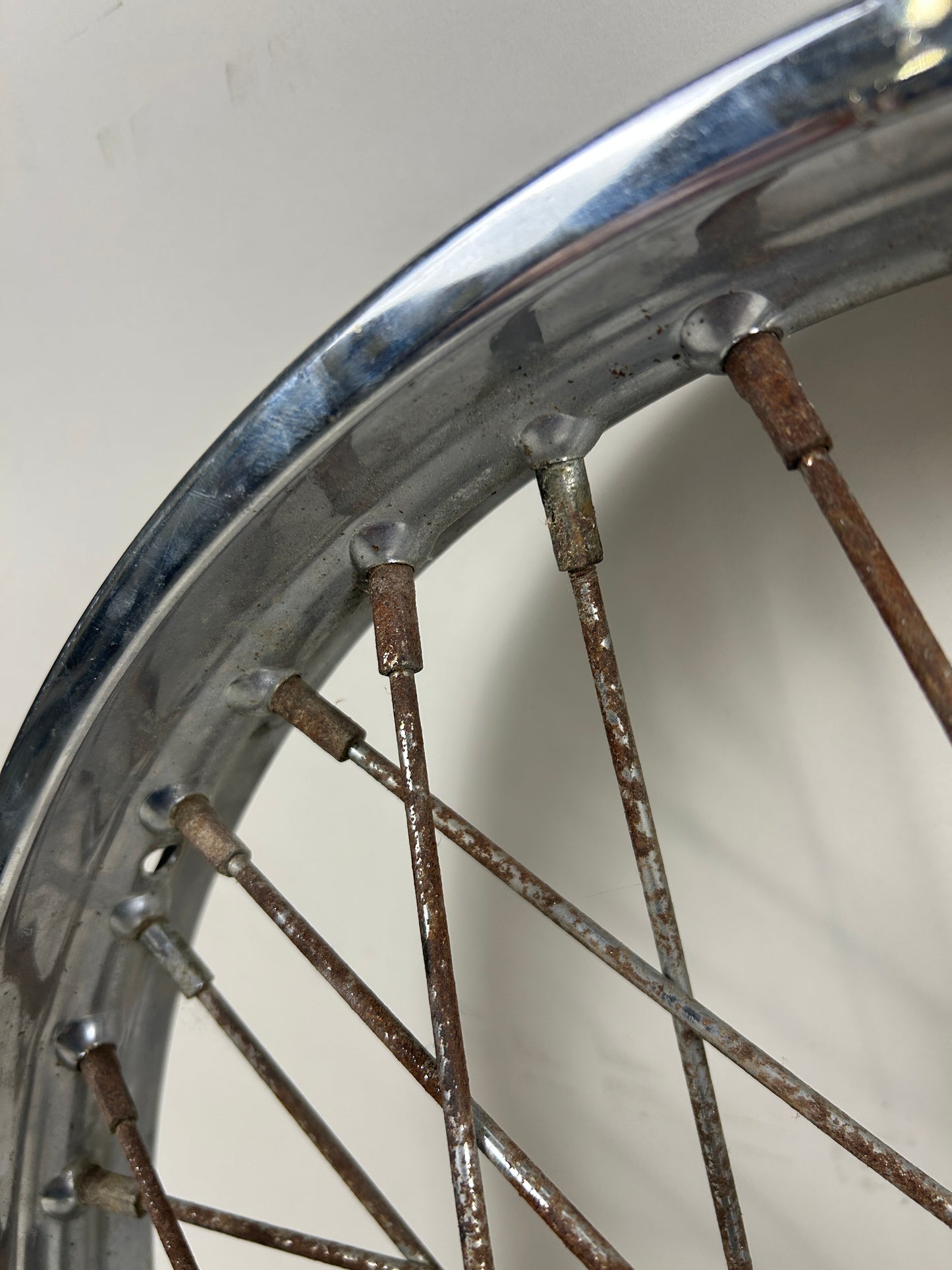 19" Mid Star Wheel