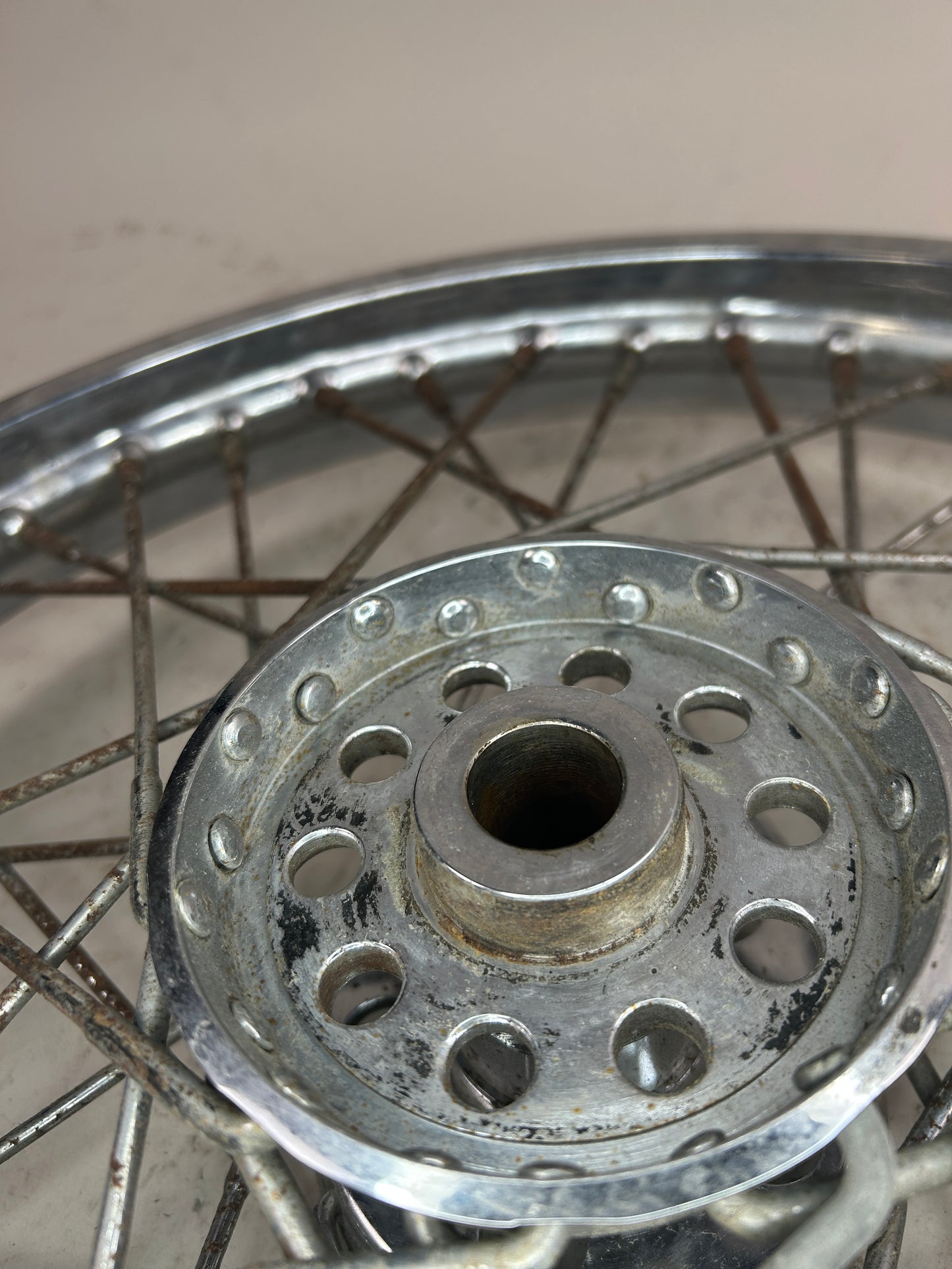 19" Mid Star Wheel