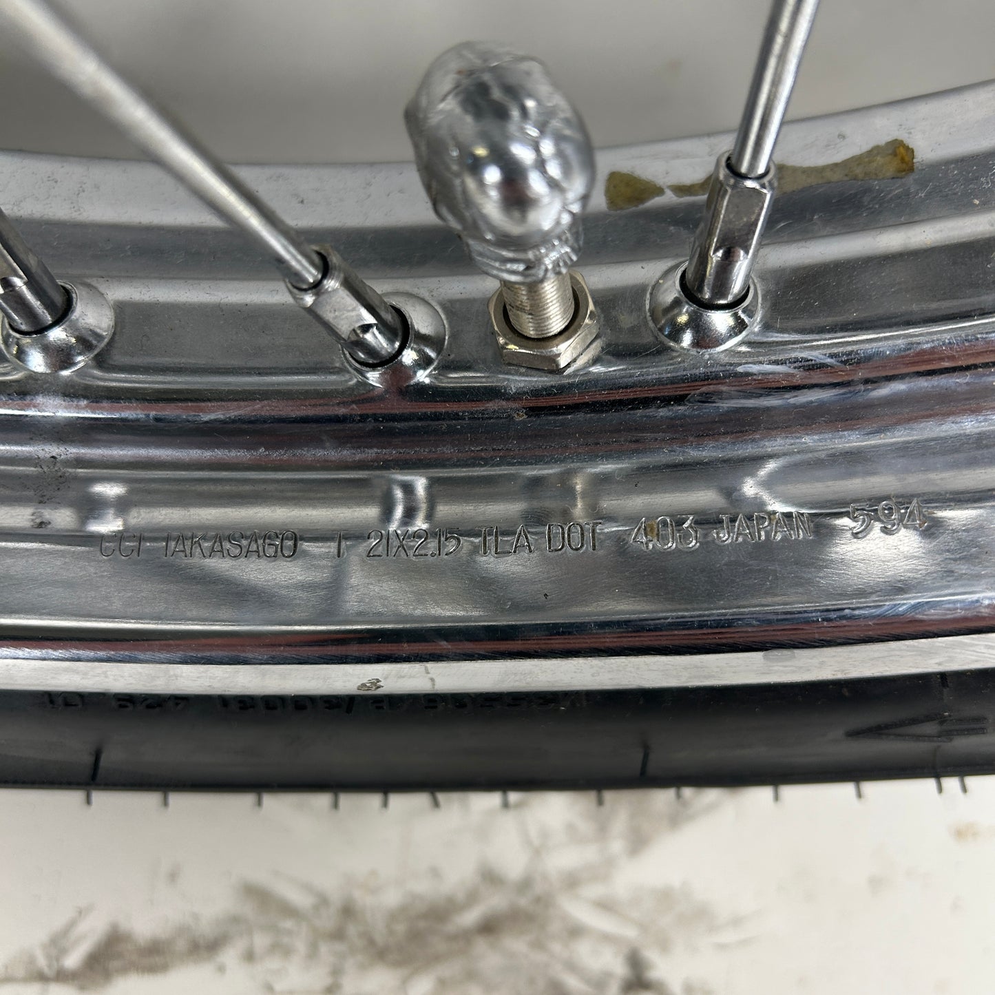 21" Single Disk Narrow Glide Front Wheel
