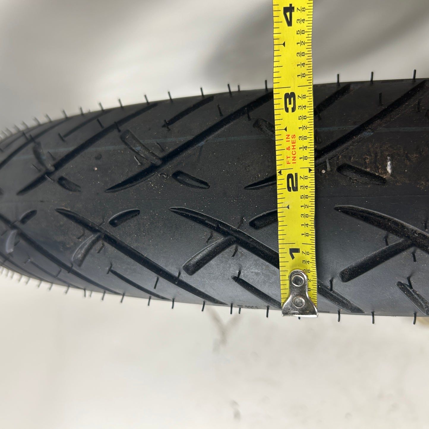 21" Single Disk Narrow Glide Front Wheel
