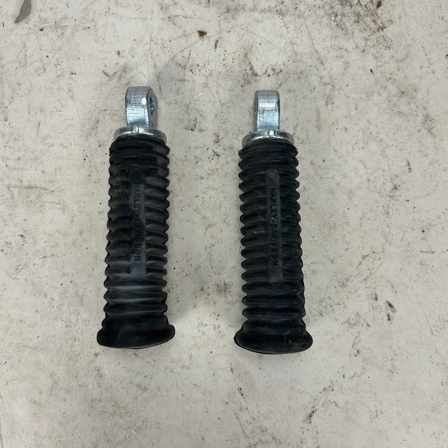 Harley Davidson OEM Rubber Footpegs