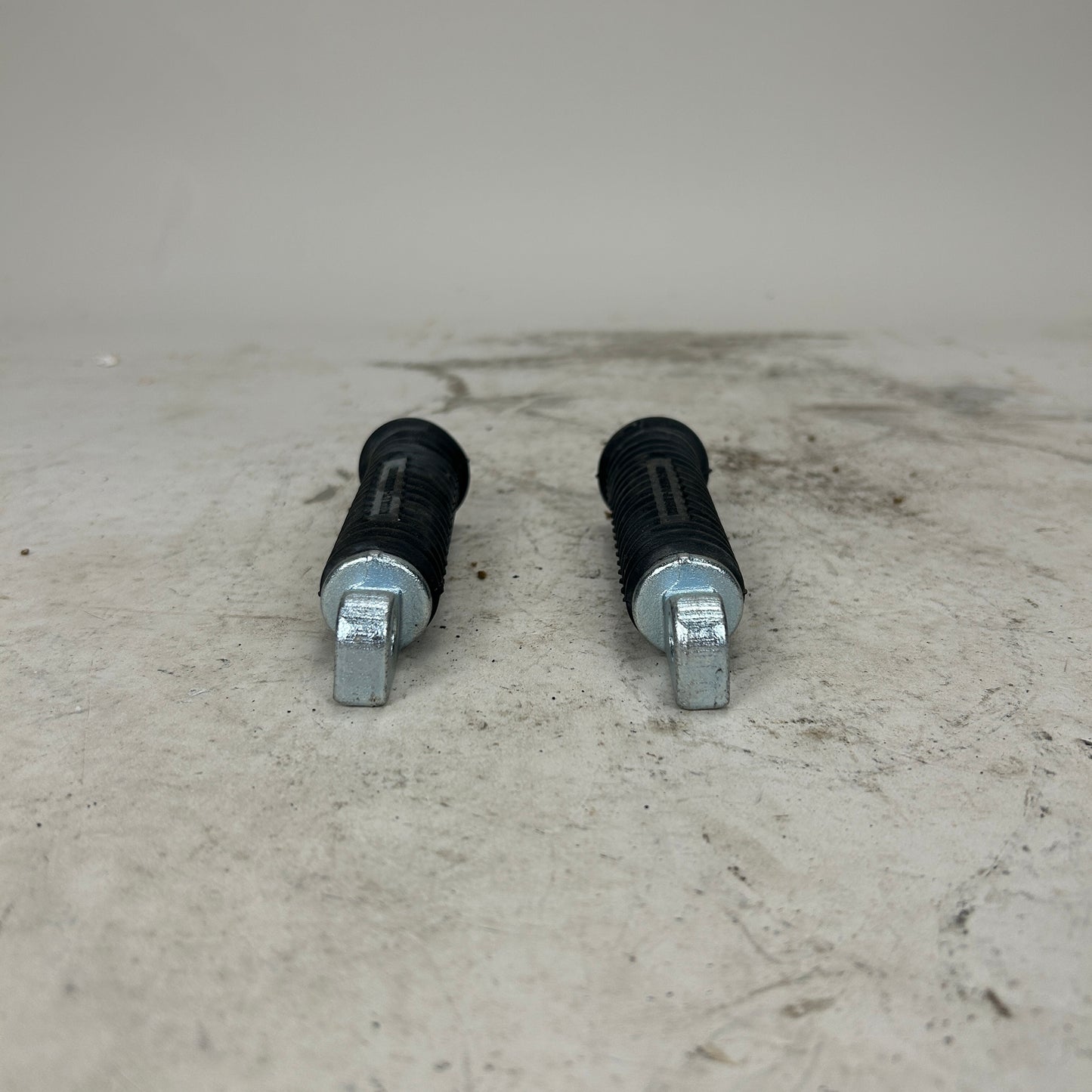 Harley Davidson OEM Rubber Footpegs