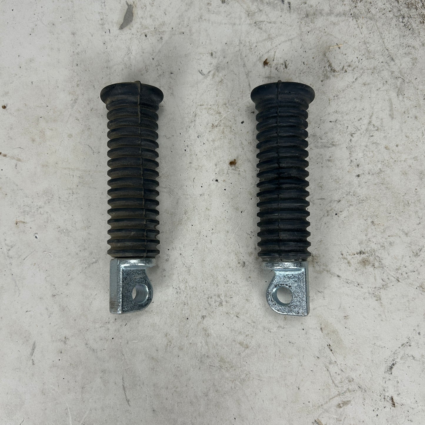 Harley Davidson OEM Rubber Footpegs