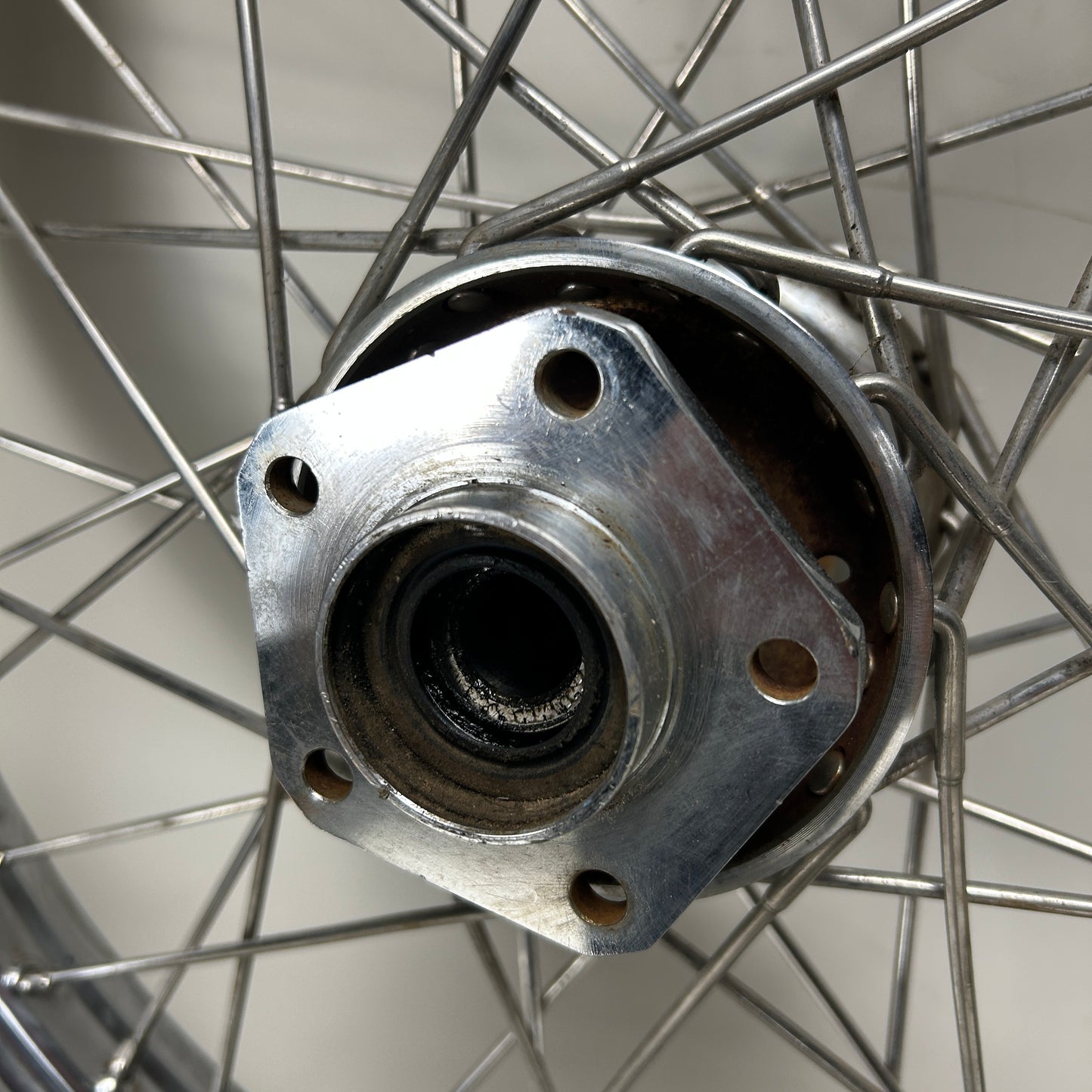 21" Wide Glide Wheel w/ Speedmaster Tire