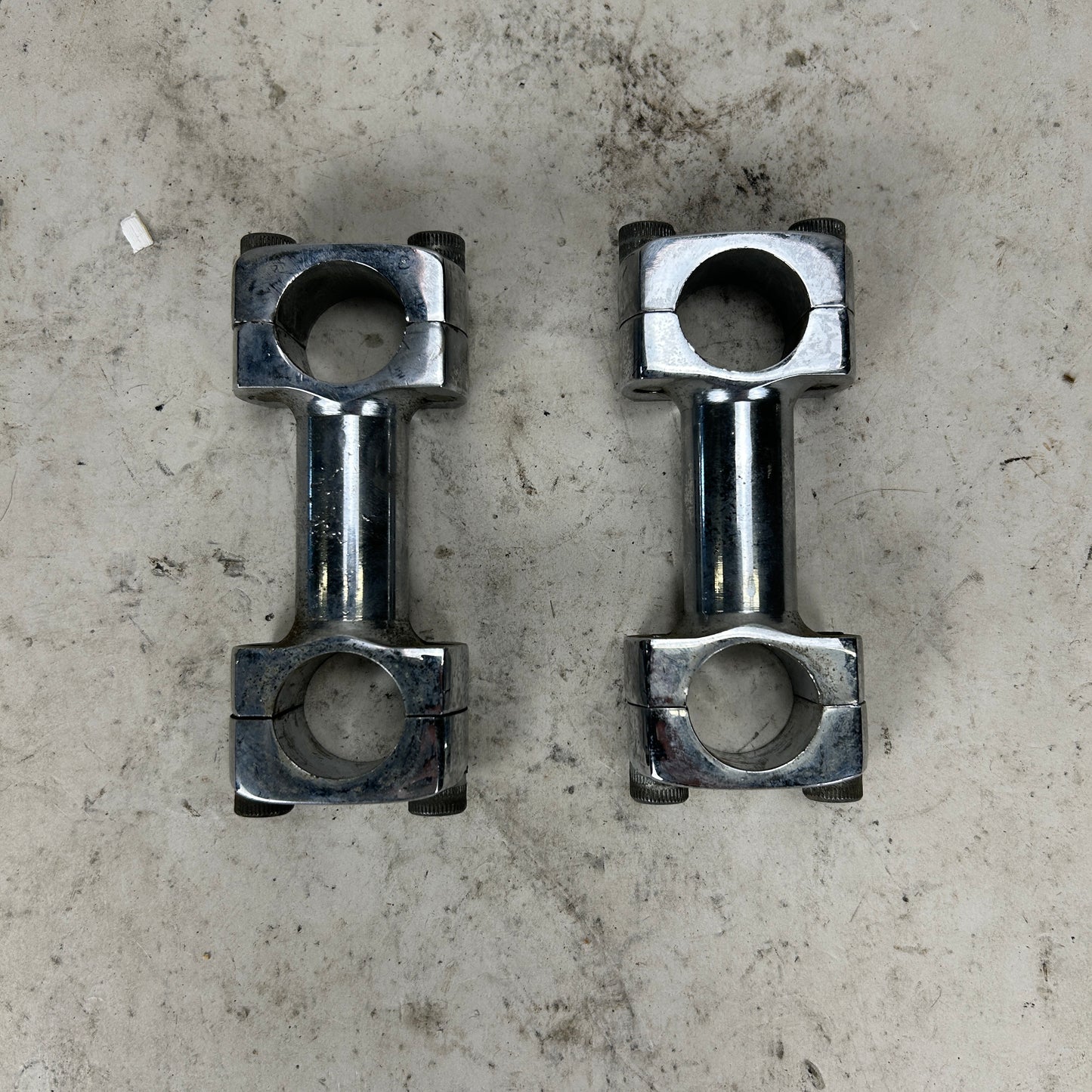 Vintage Paughco 3" Dog Bone Risers