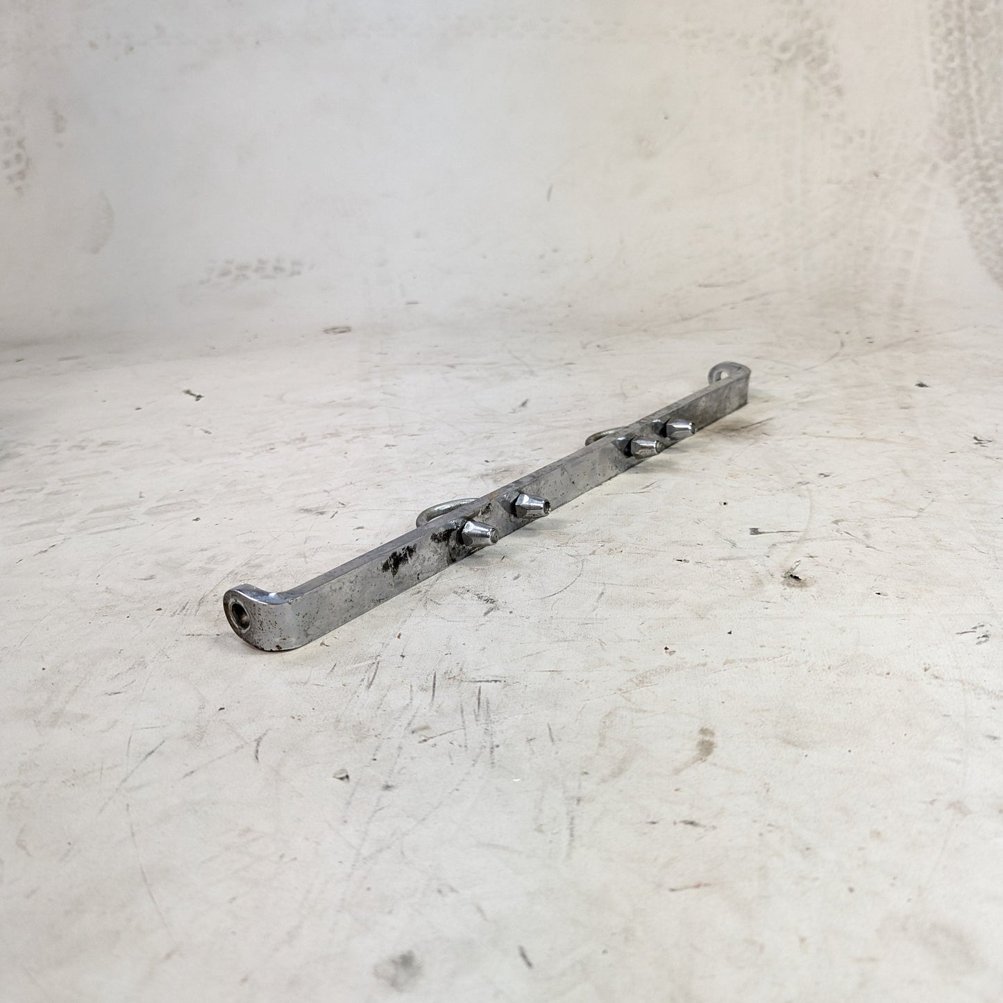 Vintage Big Twin Hwy Bolt on Peg Mount