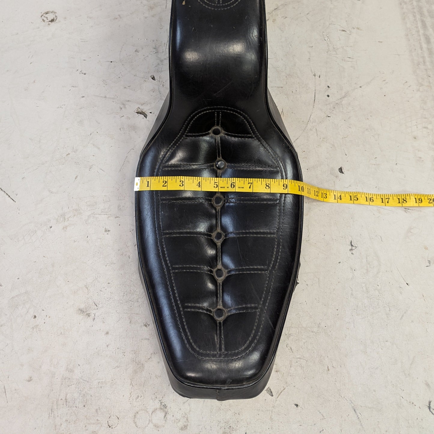 E&S Coach & Saddlery Extraordinaire Drag Specialties 2 Up Rigid Seat Harley