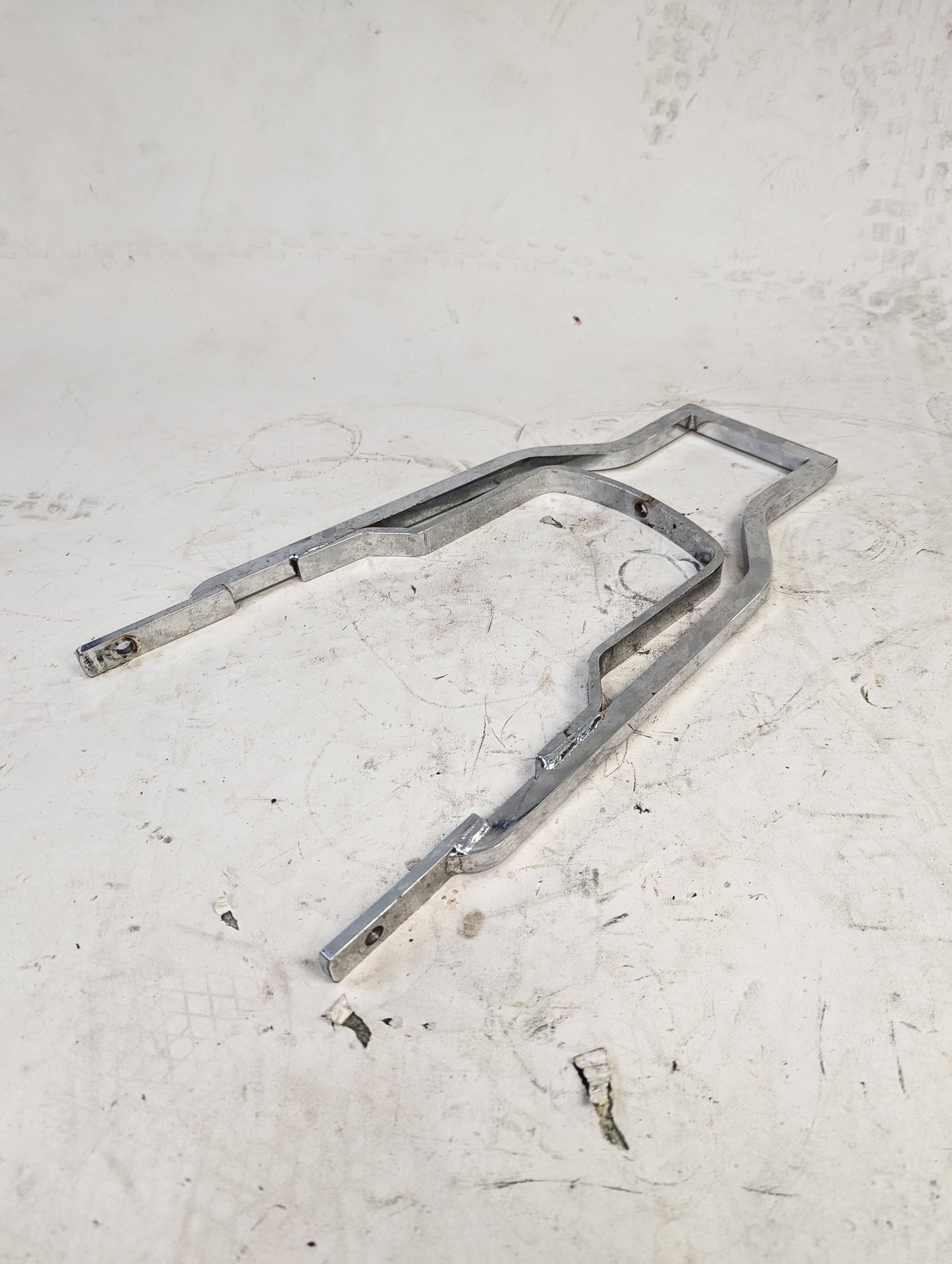 Old Shorty Square Top Sissy Bar
