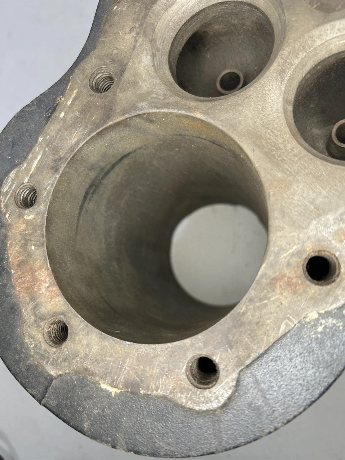 Harley UL 80" 13 Fin OEM Front & Rear Cylinder Pair